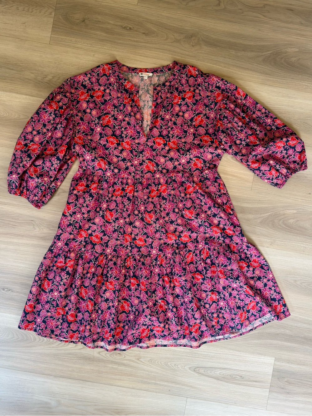 Sundry
For Evereve
 Floral Tiered Dress in Pink and Red
Size: 2